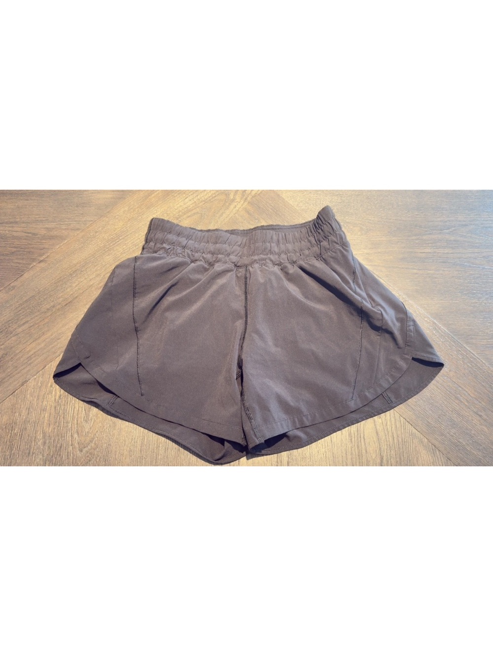 Lululemon Track That Short 5" Women's Size 6 Black Running Shorts Lined